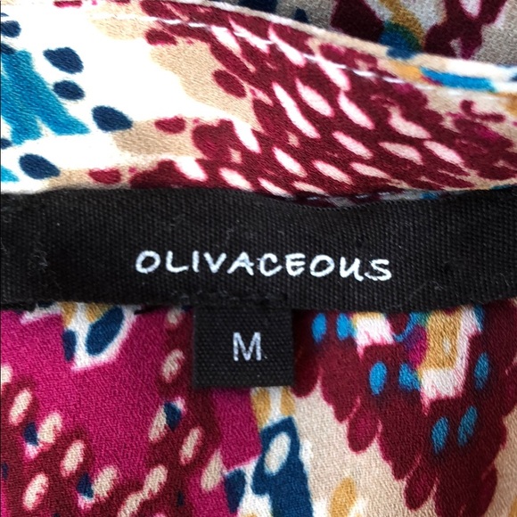 Olivacious blouse - Picture 3 of 3